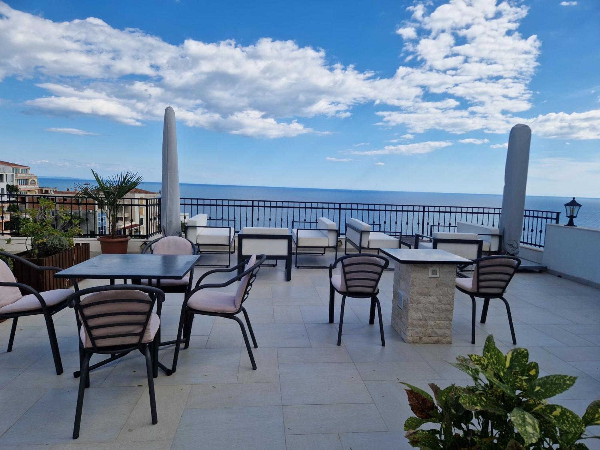Adriatic Apartments Ulcinj Exteriör bild